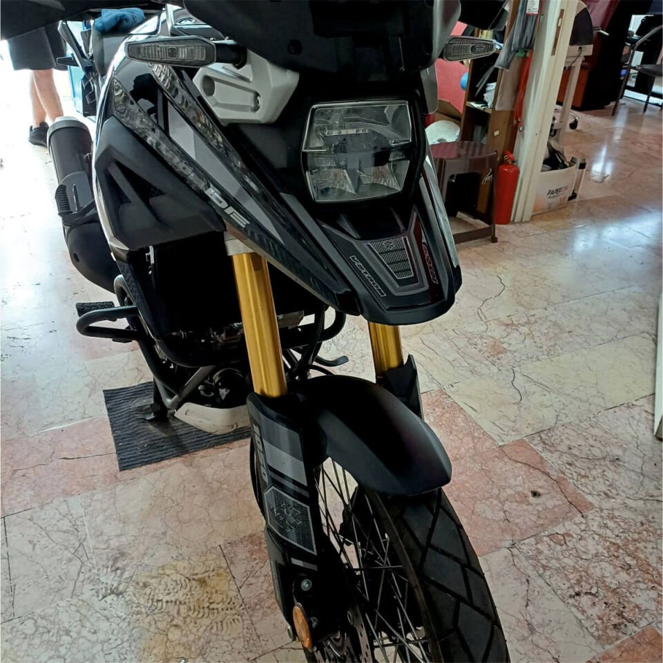 V-Strom 1050 DE Full Tankpad Set (Siyah&Gri) Ön Çamurluk
